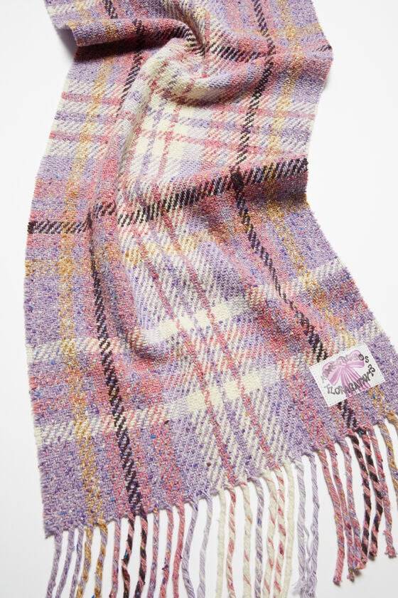 Acne Studios Fransen-Schal mit Karomuster Flash Sale