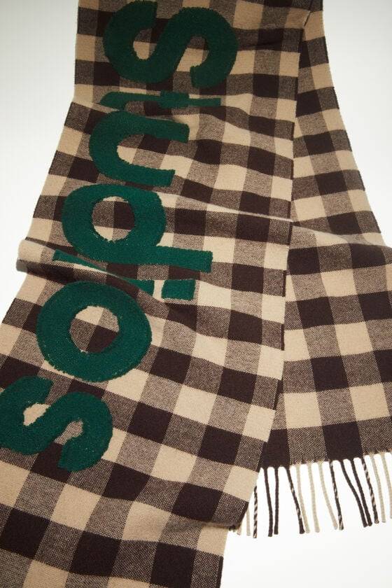 Acne Studios Karierter Logo-Schal Osterangebot