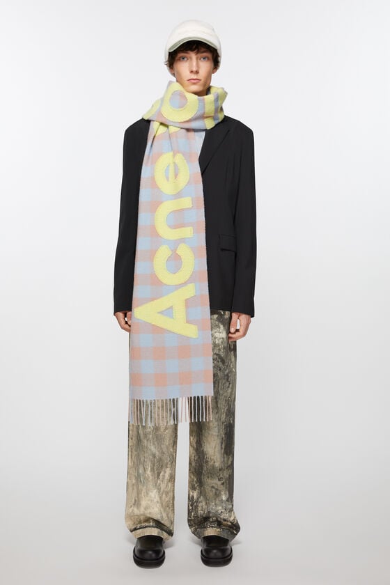 Acne Studios Karierter Schal mit Logo 50% Rabatt mit kostenlosem Versand