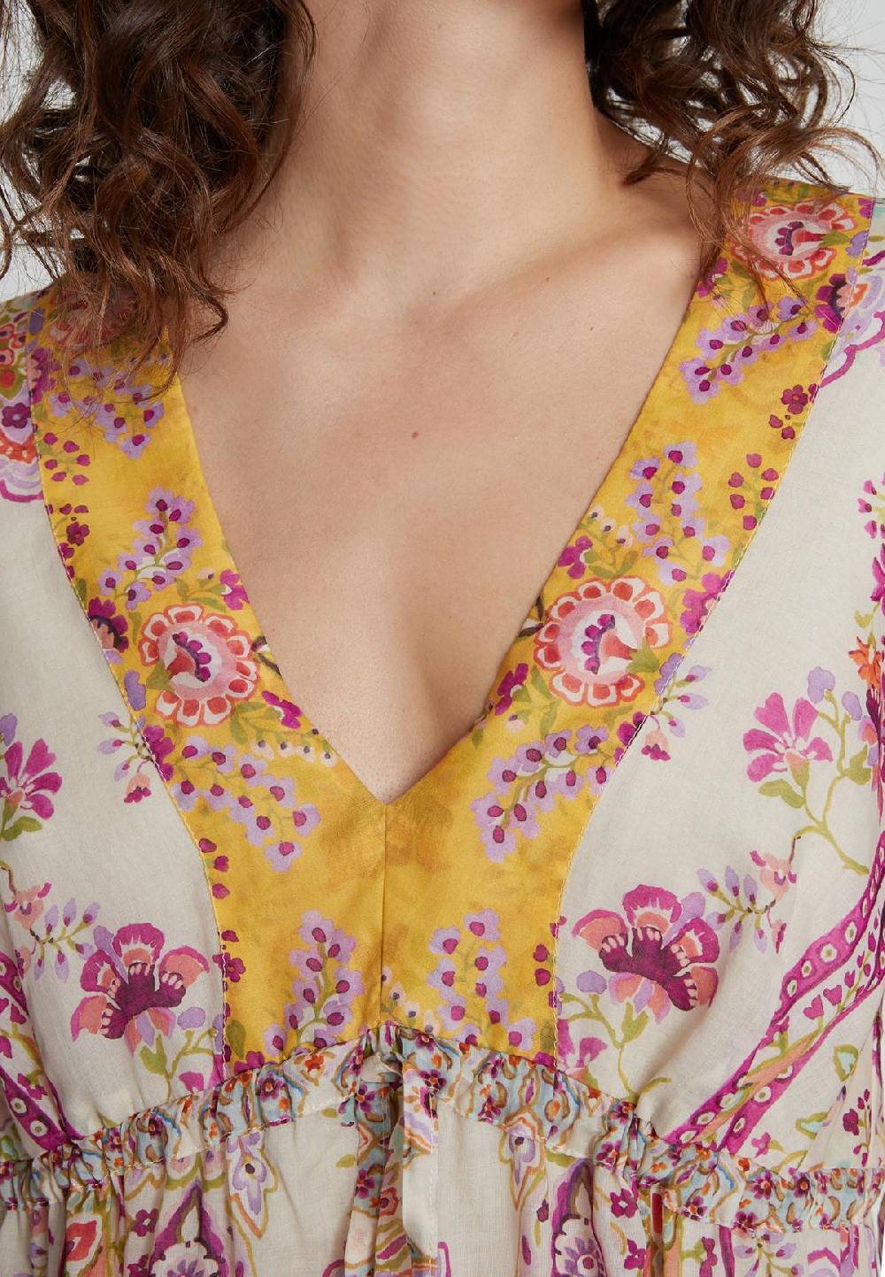 Ana Alcazar Empirekleid Kajani Kostenlose Rückgabe