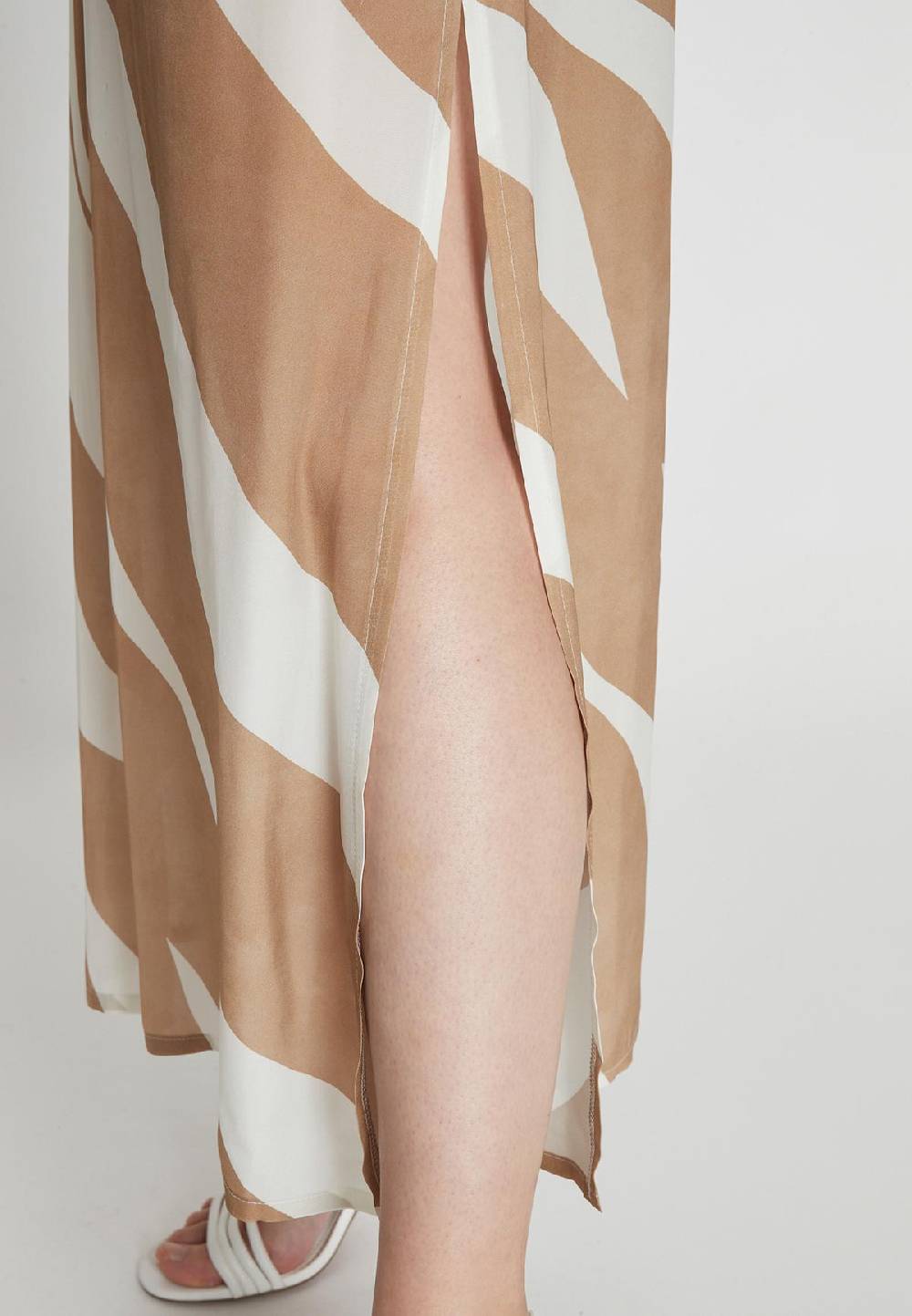 Ana Alcazar Maxikleid Rastea Tägliche Deals
