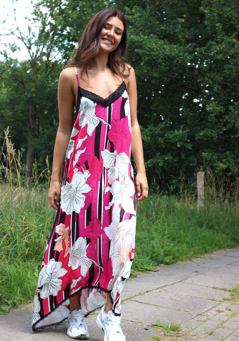 Miss Goodlife Dress Lace Flower love Im Verkauf