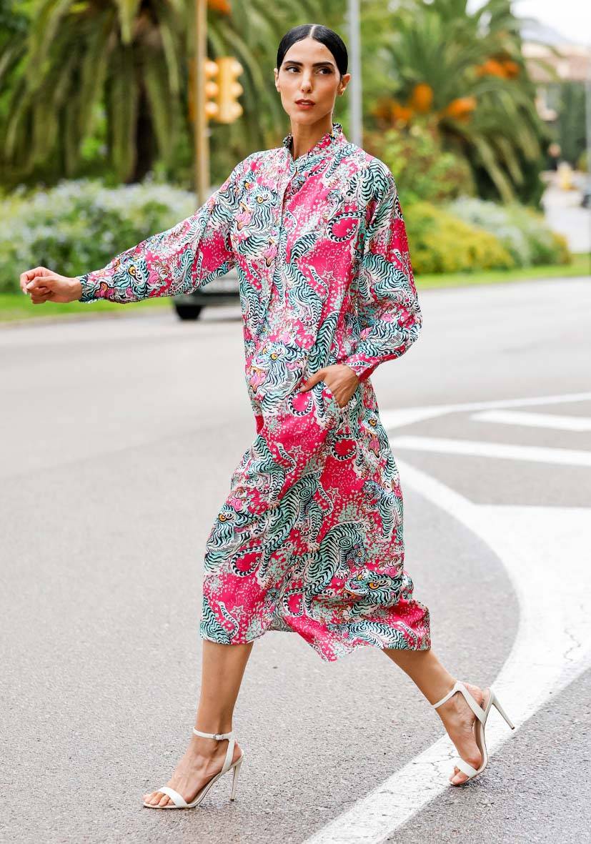 Miss Goodlife Viskose-Satin Dress Star Tiger Exklusive Angebote