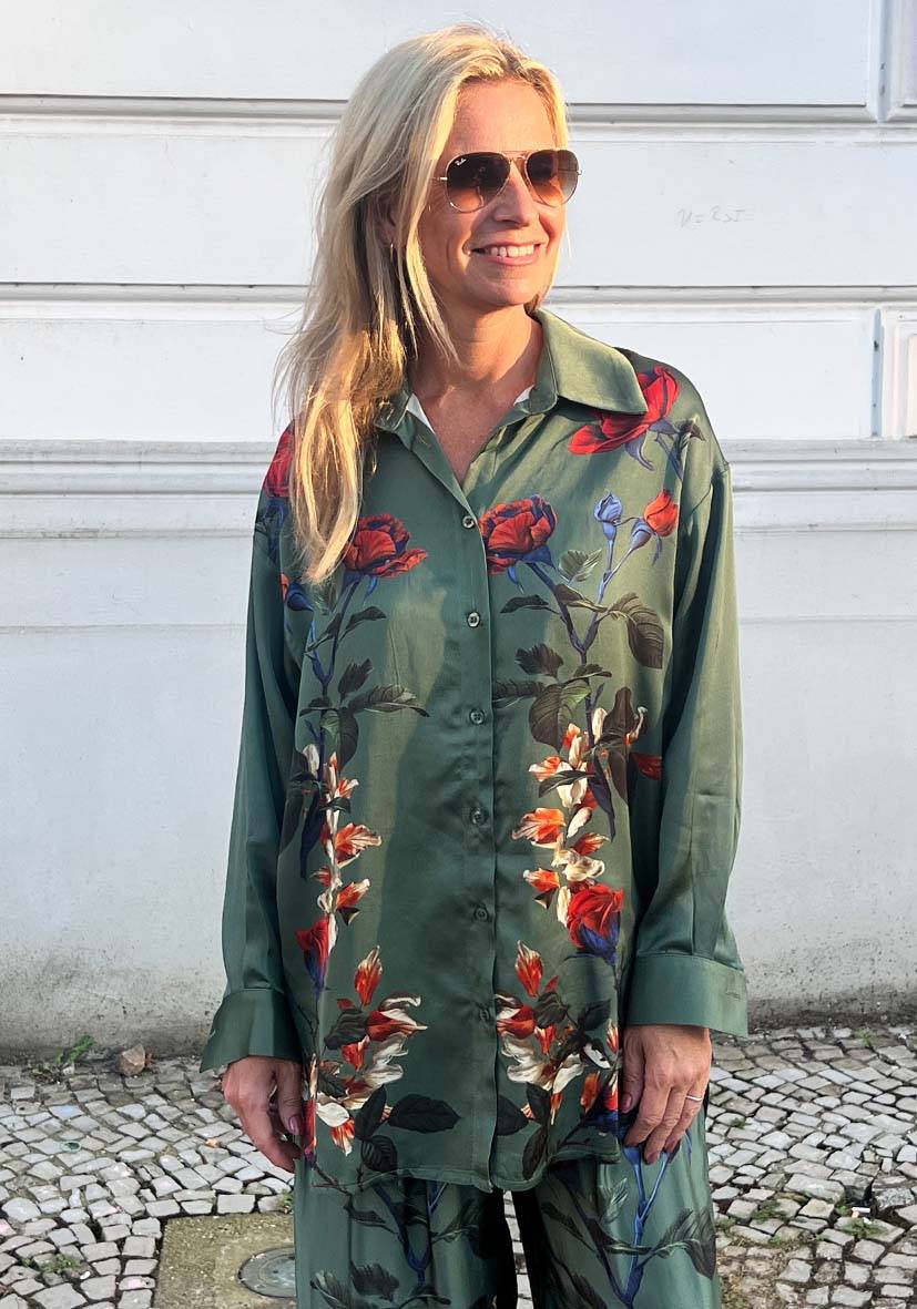 Miss Goodlife Blouse Roses green Letzte 2 Tage