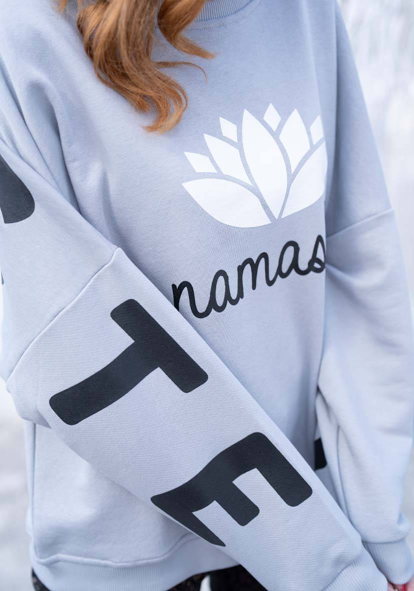 Miss Goodlife Roundneck Double Namasté – grey Exklusivangebot