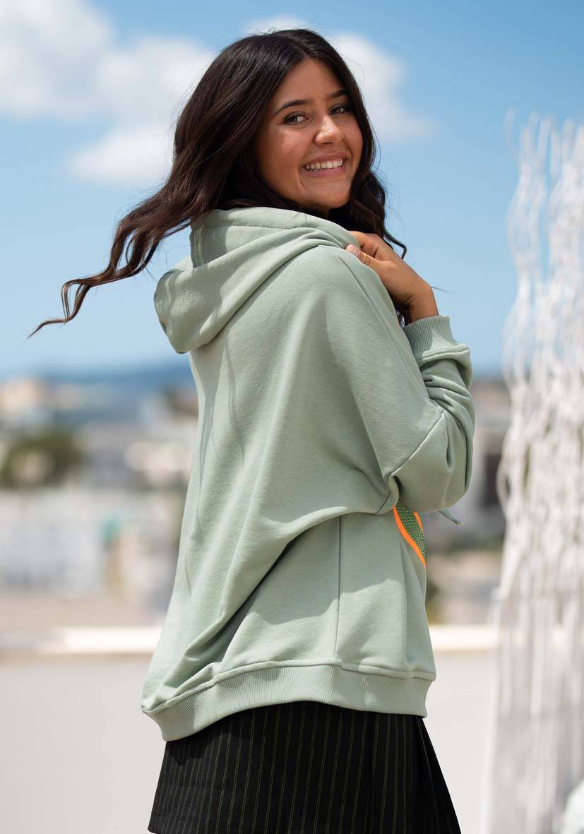 Miss Goodlife Hoodie Be Happy Heartface Strass – almond Zeitbegrenzte Promotion