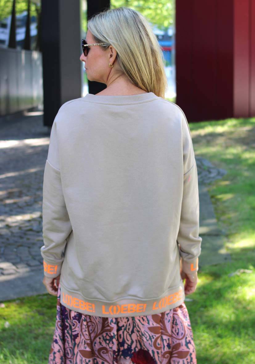 Miss Goodlife V-Neck L(i)ebe – sand Blitzverkäufe