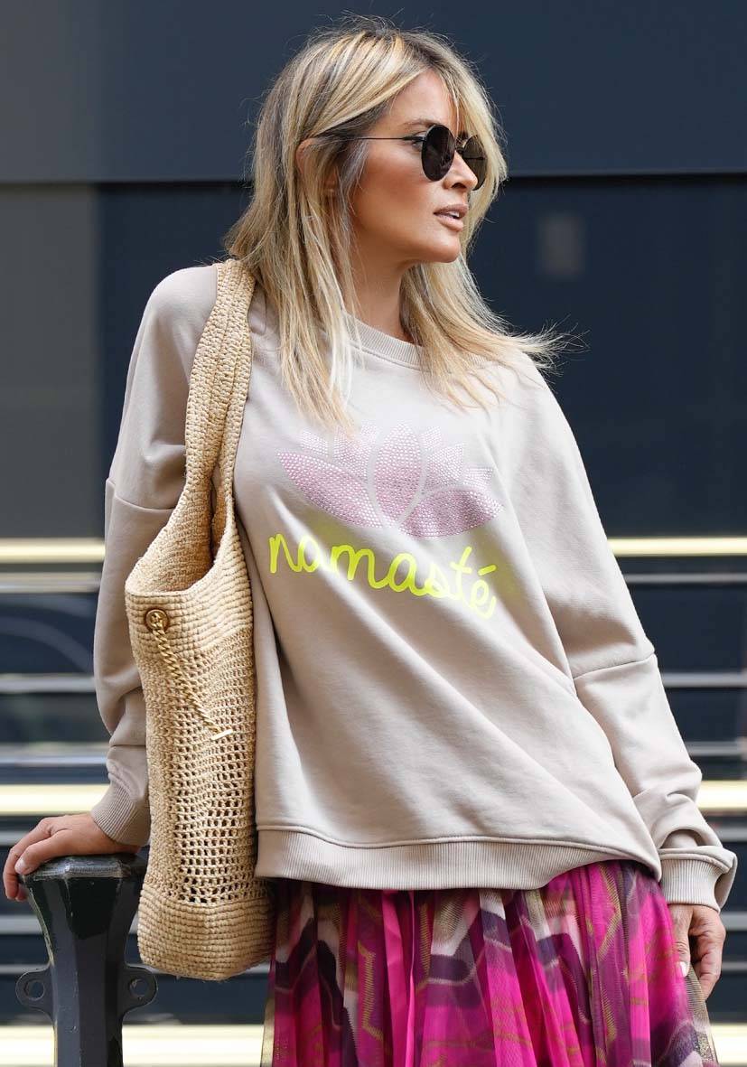 Miss Goodlife Roundneck Double Namasté Strass – sand