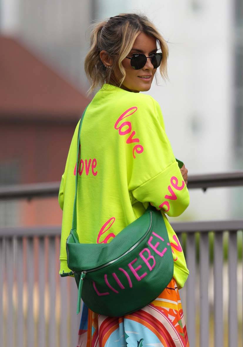 Miss Goodlife Roundneck Love Heartface Strass – neonyellow Exklusivangebot