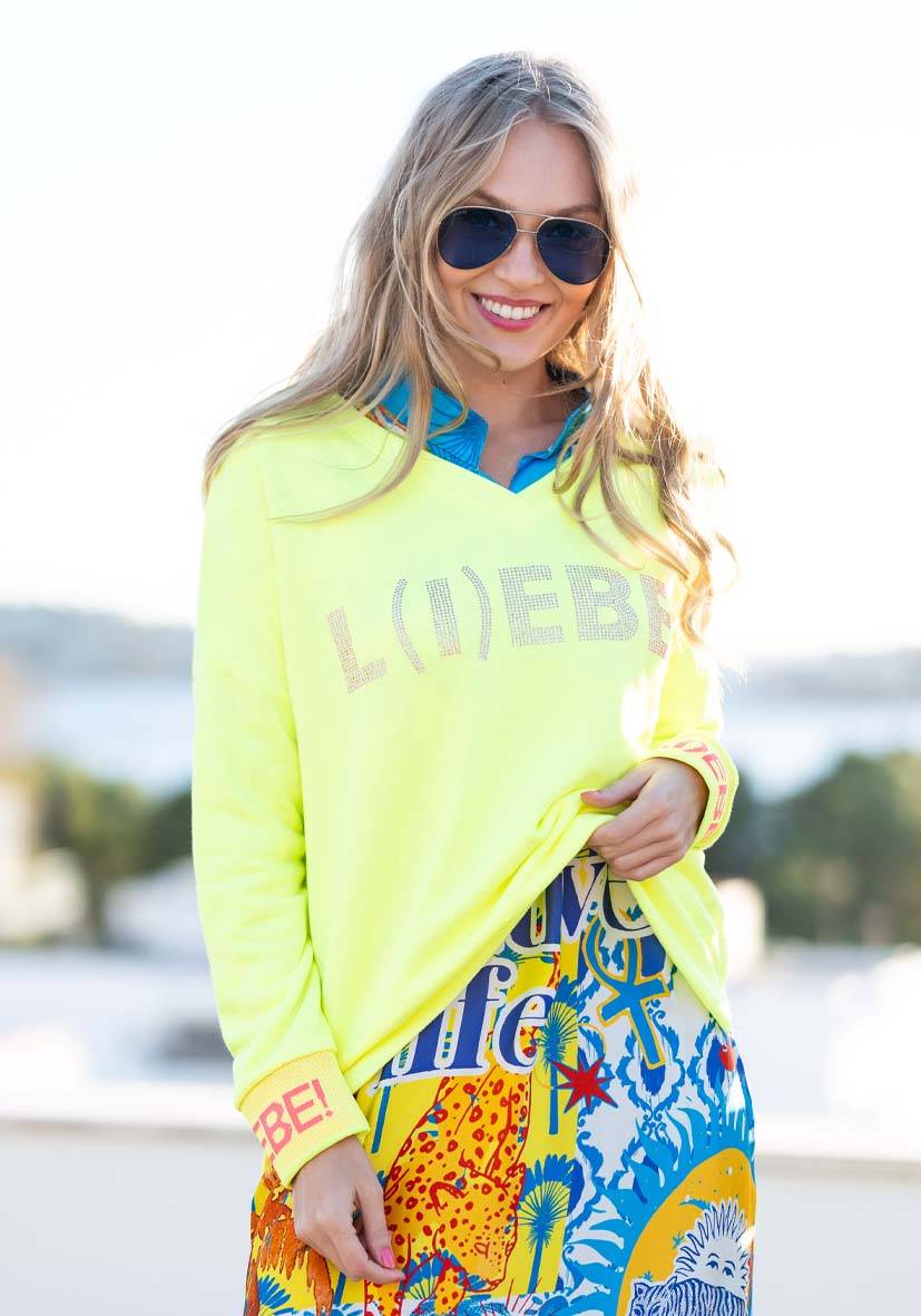 Miss Goodlife V-Neck L(i)ebe Strass – neonyellow/rose Nur für heute