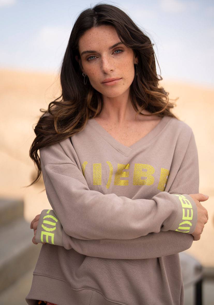 Miss Goodlife V-Neck L(i)ebe Strass – sand/neonyellow Sonderangebot der Fabrik