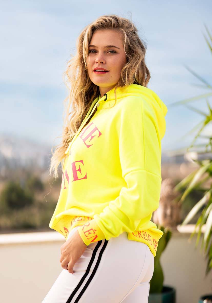 Miss Goodlife Hoodie Crème de la Crème – neonyellow Rabatte dieses Monats