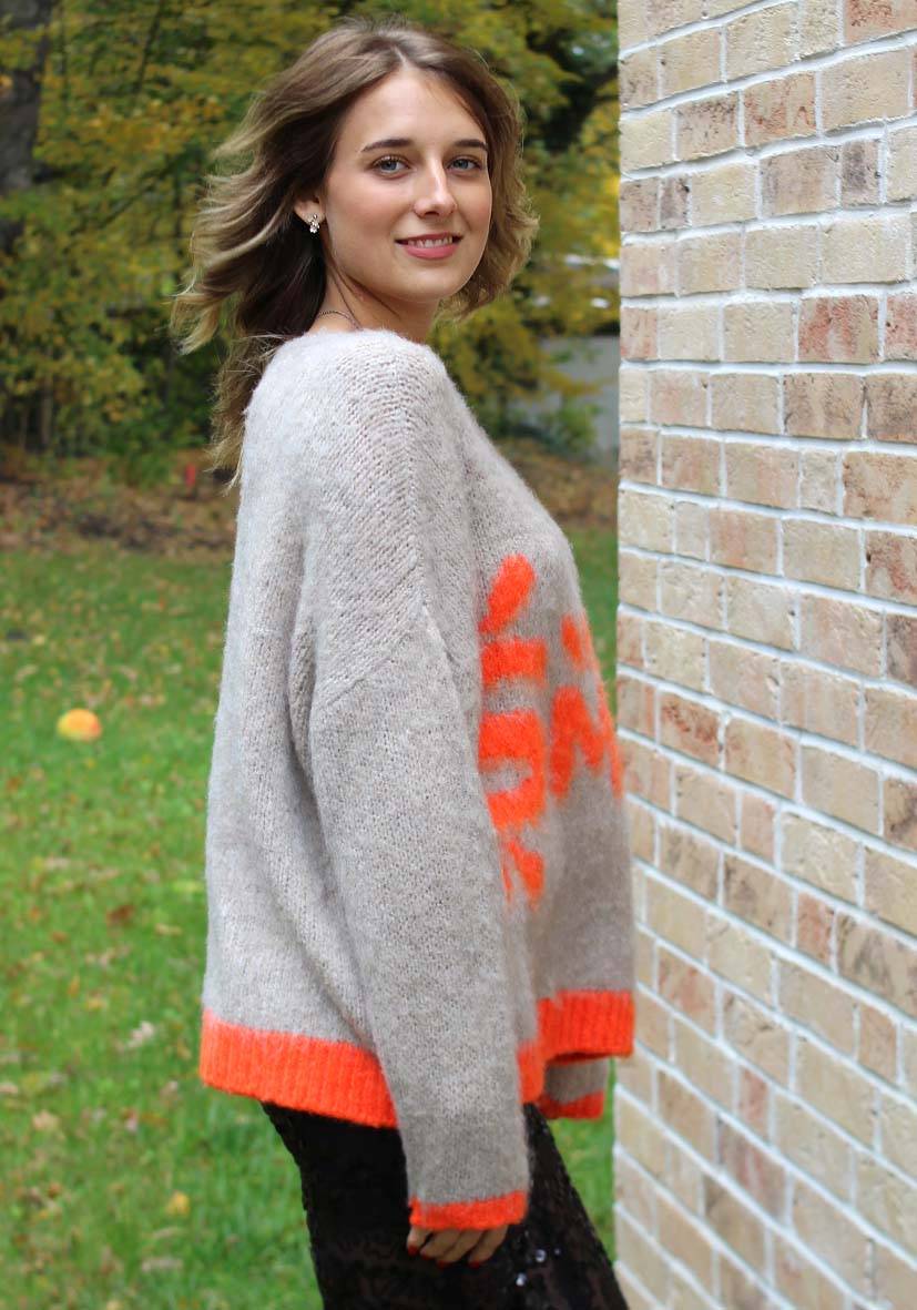 Miss Goodlife Pullover Smile Bestseller