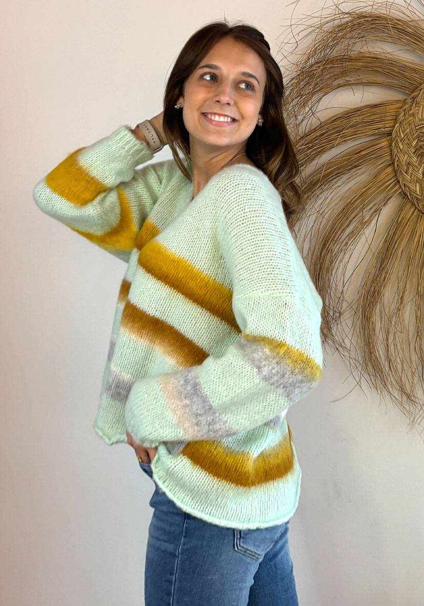 Miss Goodlife Pullover gebrushed mit multicolor Stripes – mint Saisonale Angebote