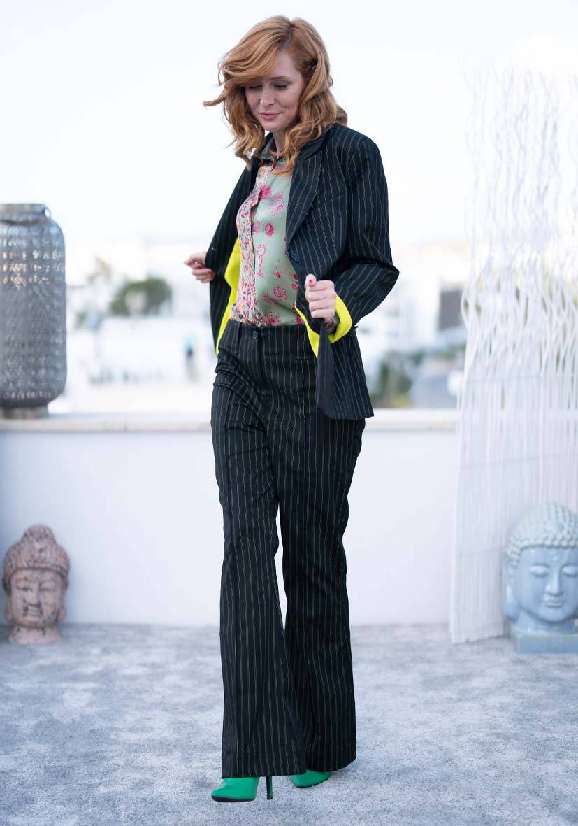 Miss Goodlife Pants Neon Pinstripes – neonyellow Limitierter Zeitrabatt
