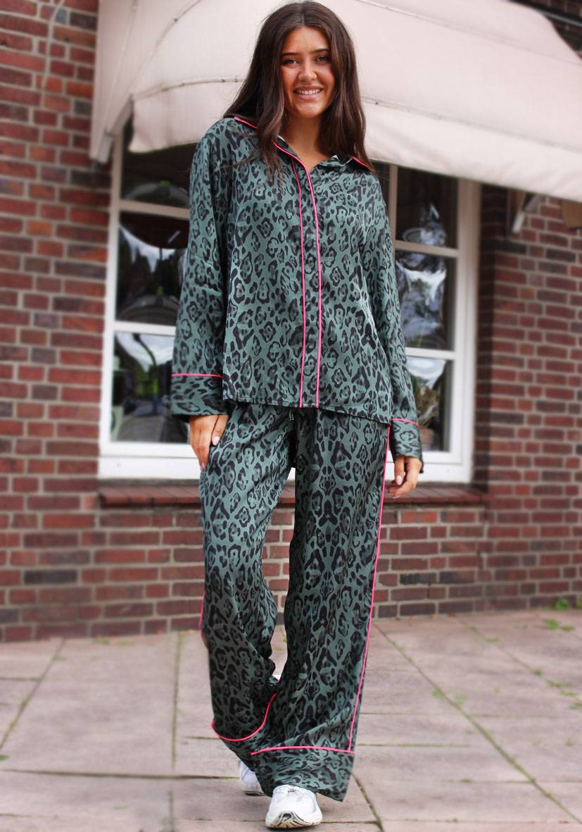 Miss Goodlife Pants Leo Love – green Rabatt