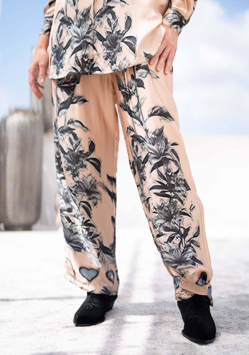 Miss Goodlife Pants Hearts and Flowers Großer Ausverkauf