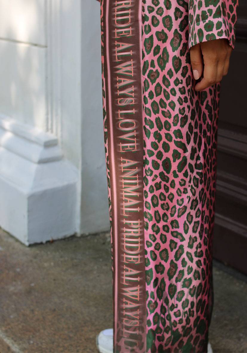 Miss Goodlife Pants Always love Leo Räumungsverkauf