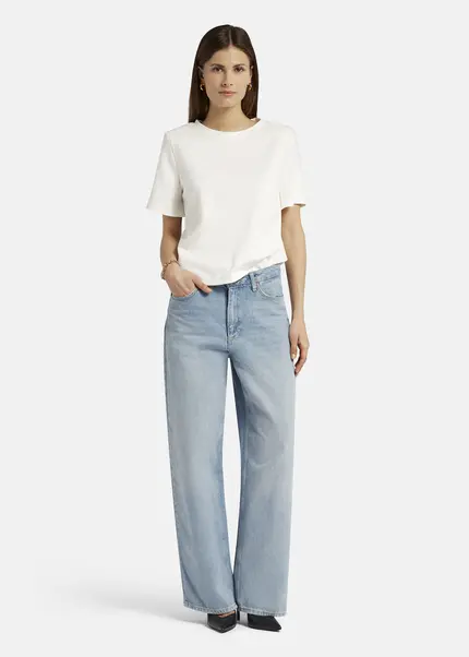 Nicowa T-shirt with shoulder pads - DILAWIA in WHITEarticle number NC9A12403011E-004 Bis zu 55% Rabatt