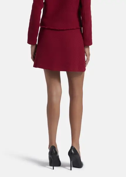Nicowa Simple mini skirt made of bouclé LANITO in dark berryarticle number NC8A22502034E-011 Fabrikverkauf