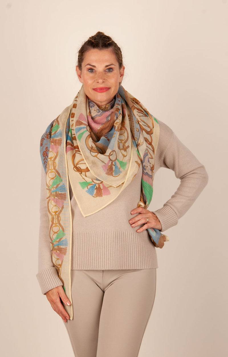 Mucho Gusto Viereckstuch „Zürich“ Creme | Beige | Multicolor im Angebot