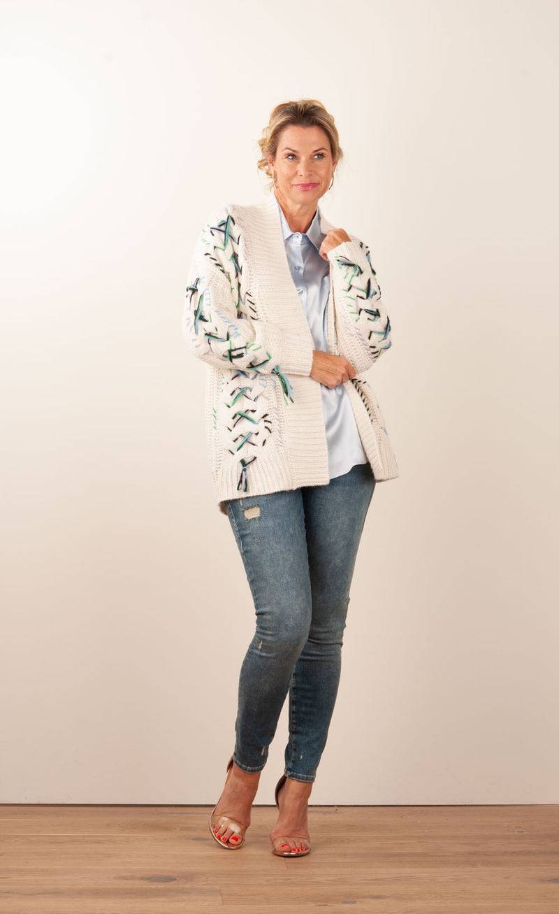 Paschwork Strickjacke Offwhite | Schwarz | Grün Sonderangebot