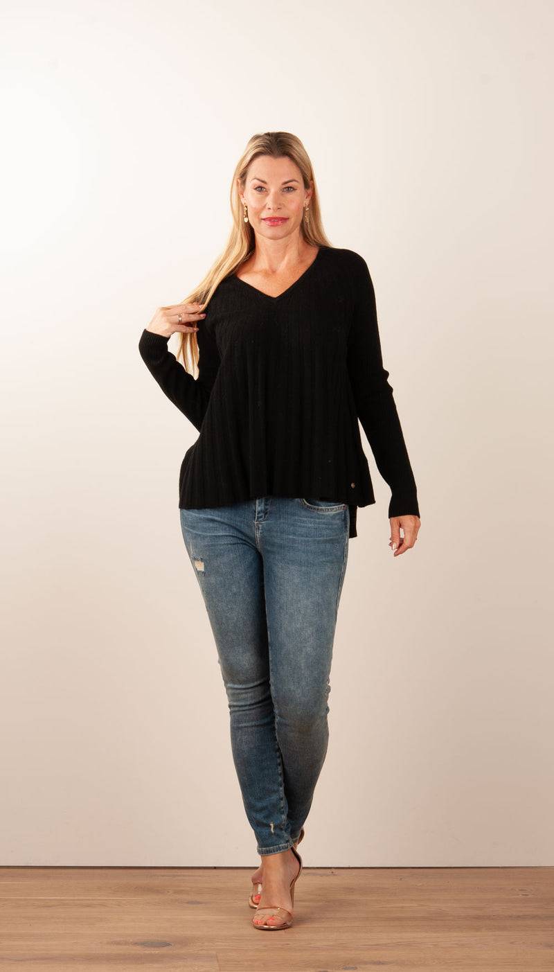 Grace Pullover Schwarz Angebote