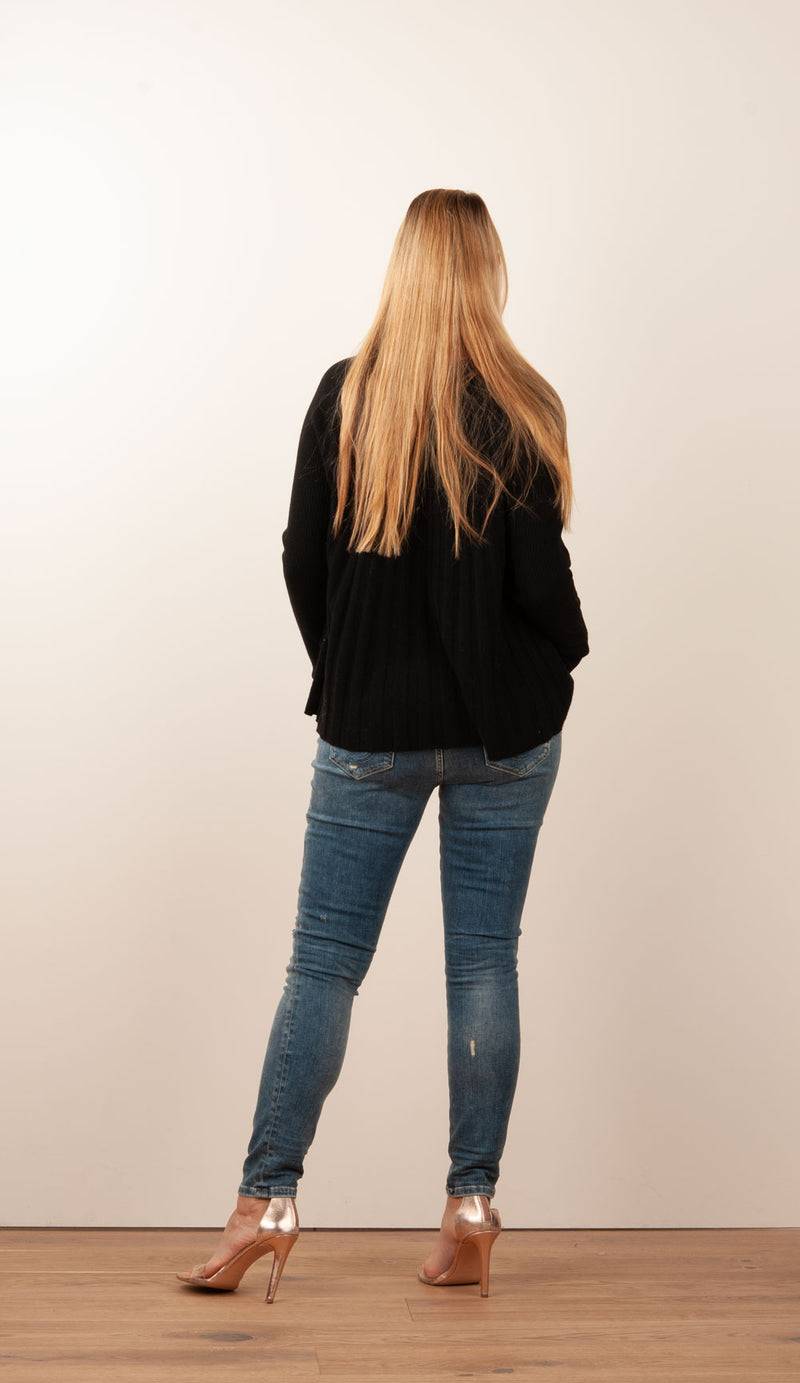Grace Pullover Schwarz Angebote