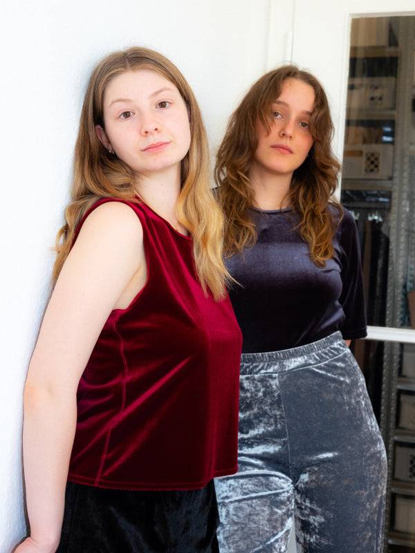 Simone Wild Velvet Top Rabatte dieses Monats