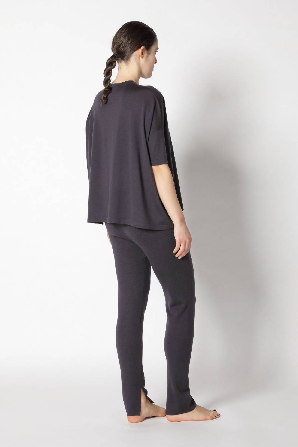 Sminfinity flowing cape jumper + milano slim cut pants JETZT KAUFEN