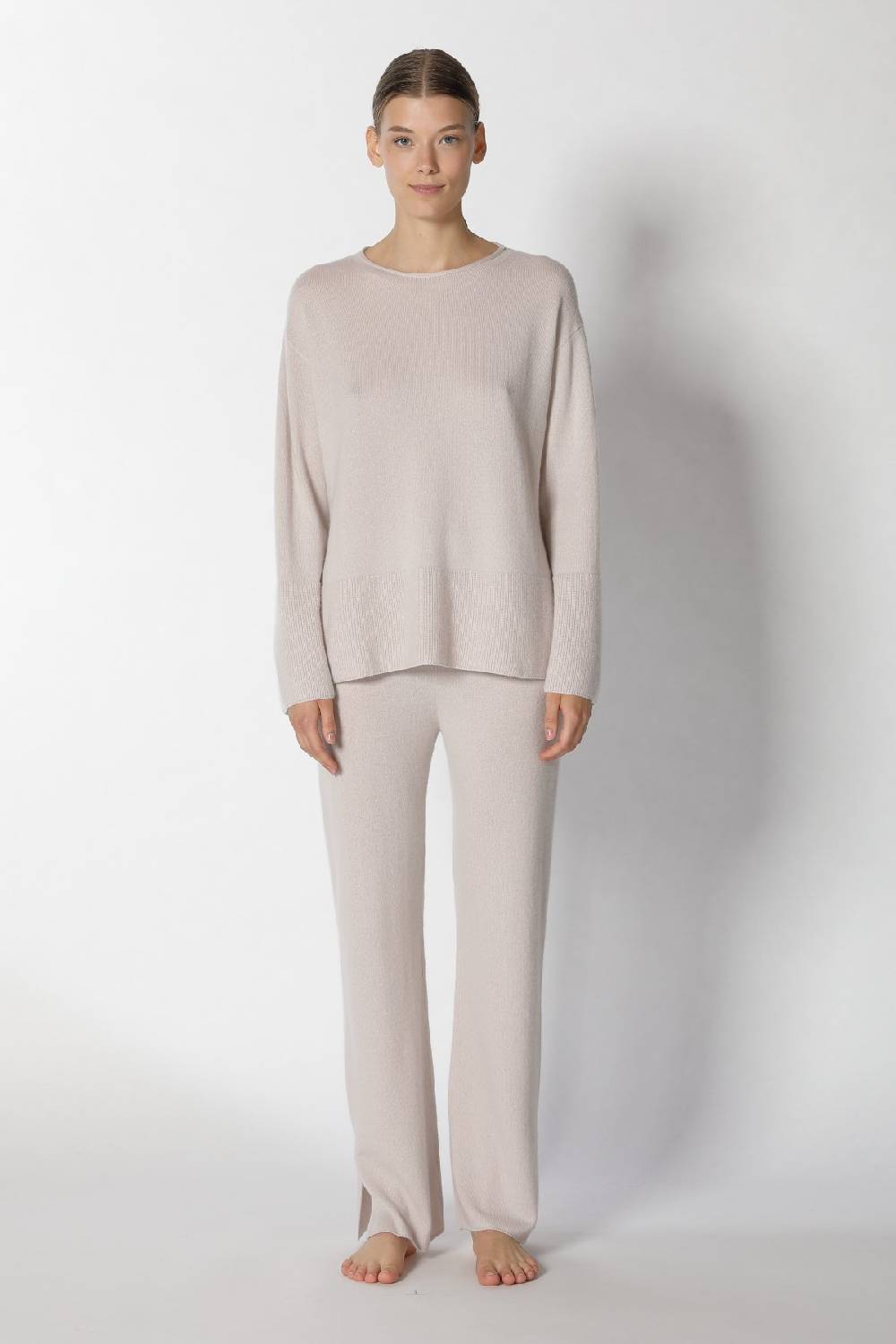 Sminfinity pure A jumper + pure slitted pants zollfrei
