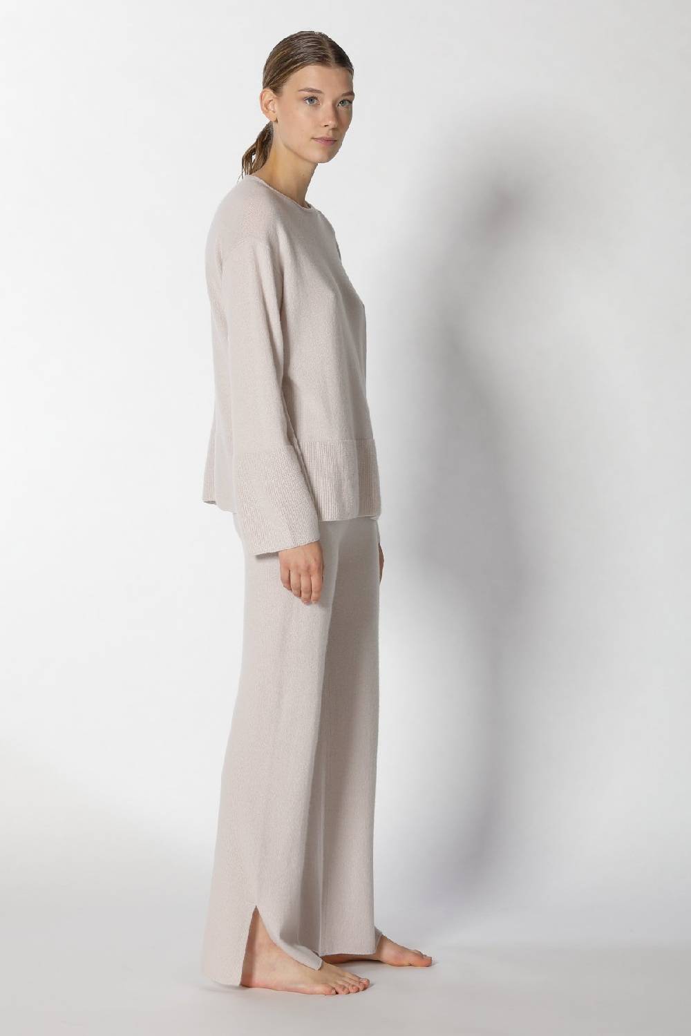 Sminfinity pure A jumper + pure slitted pants zollfrei