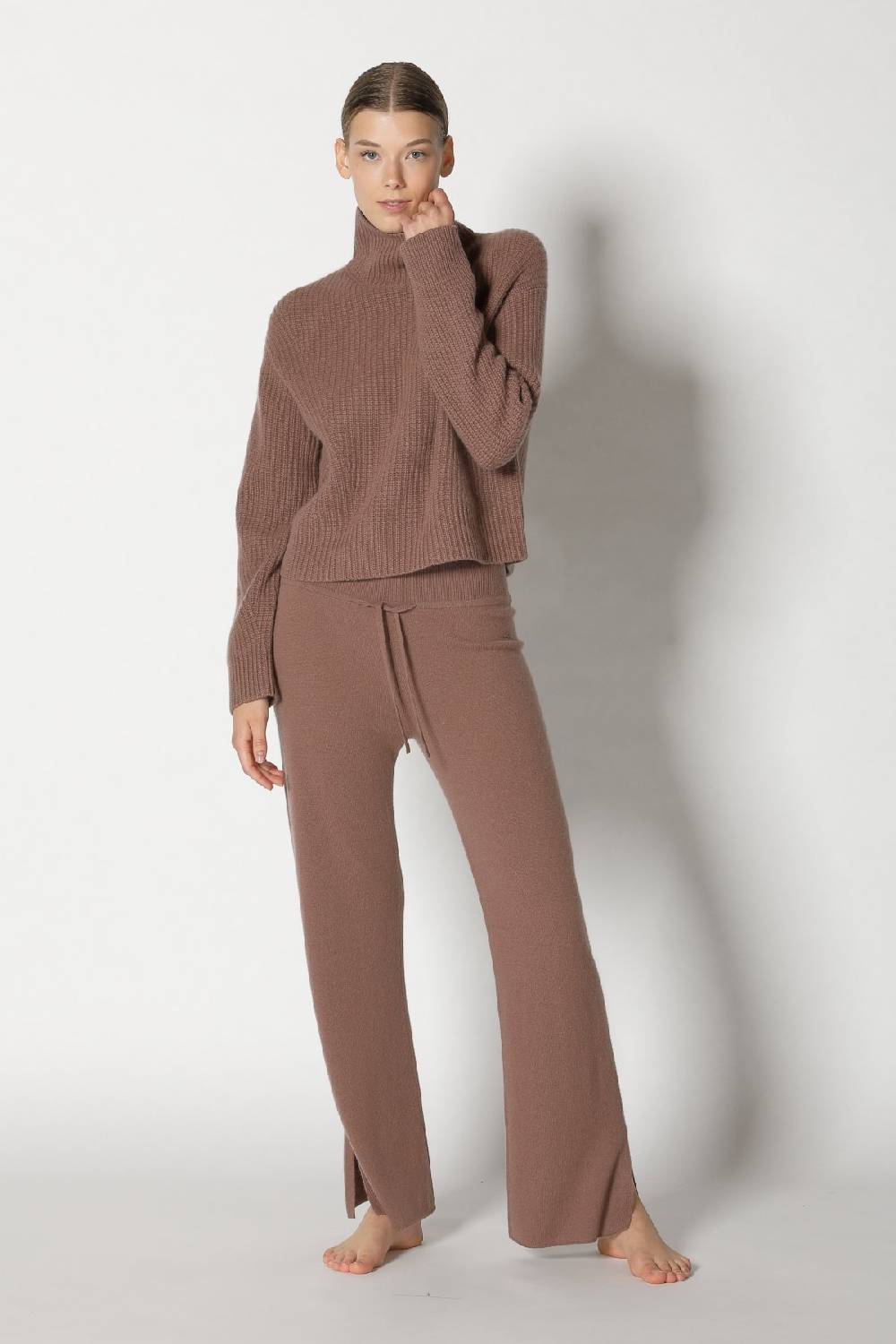 Sminfinity pure icon rib turtle + pure slitted pants Hotsell