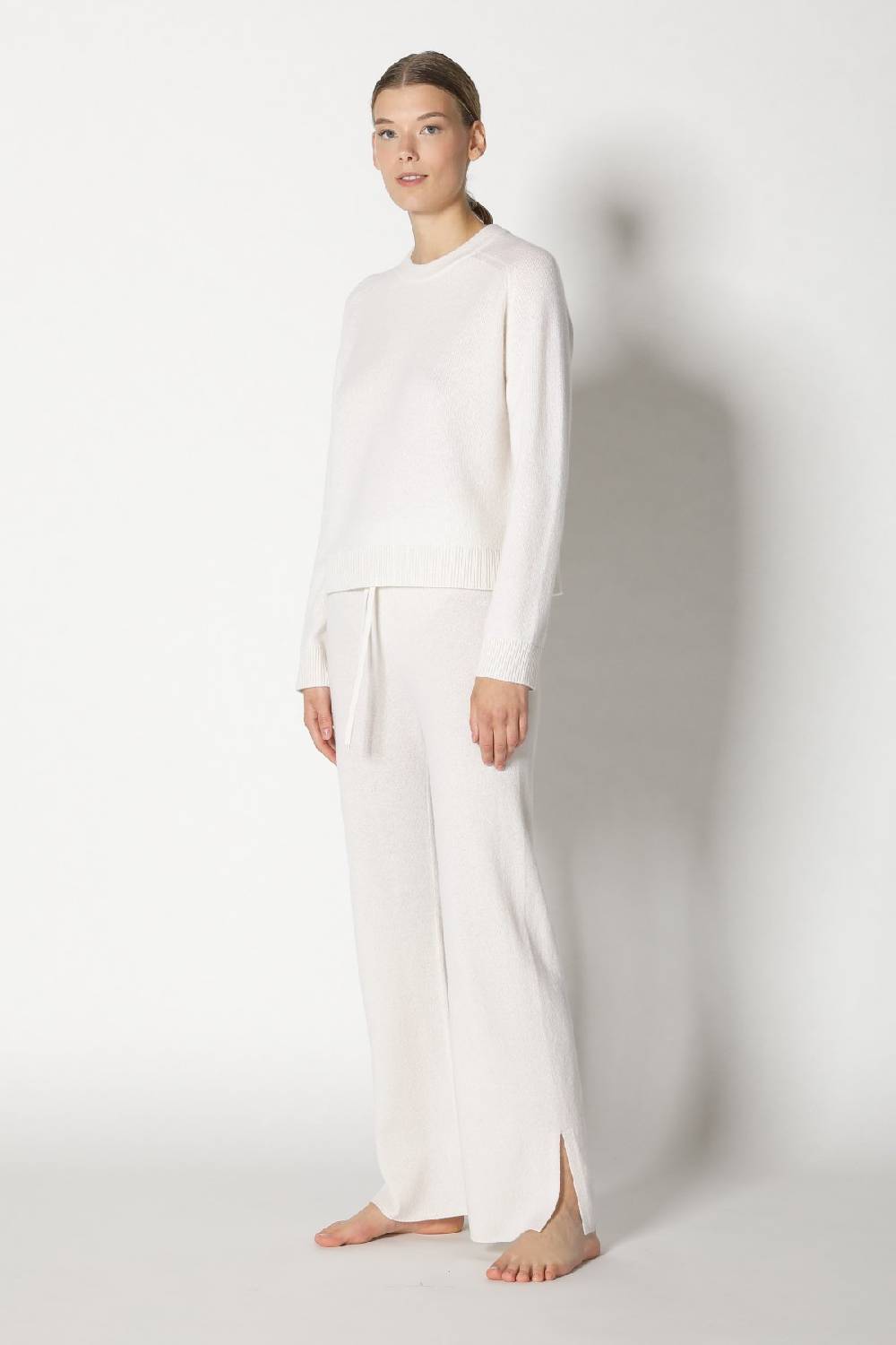 Sminfinity pure 2 ply crew jumper + pure slitted pants Bestseller