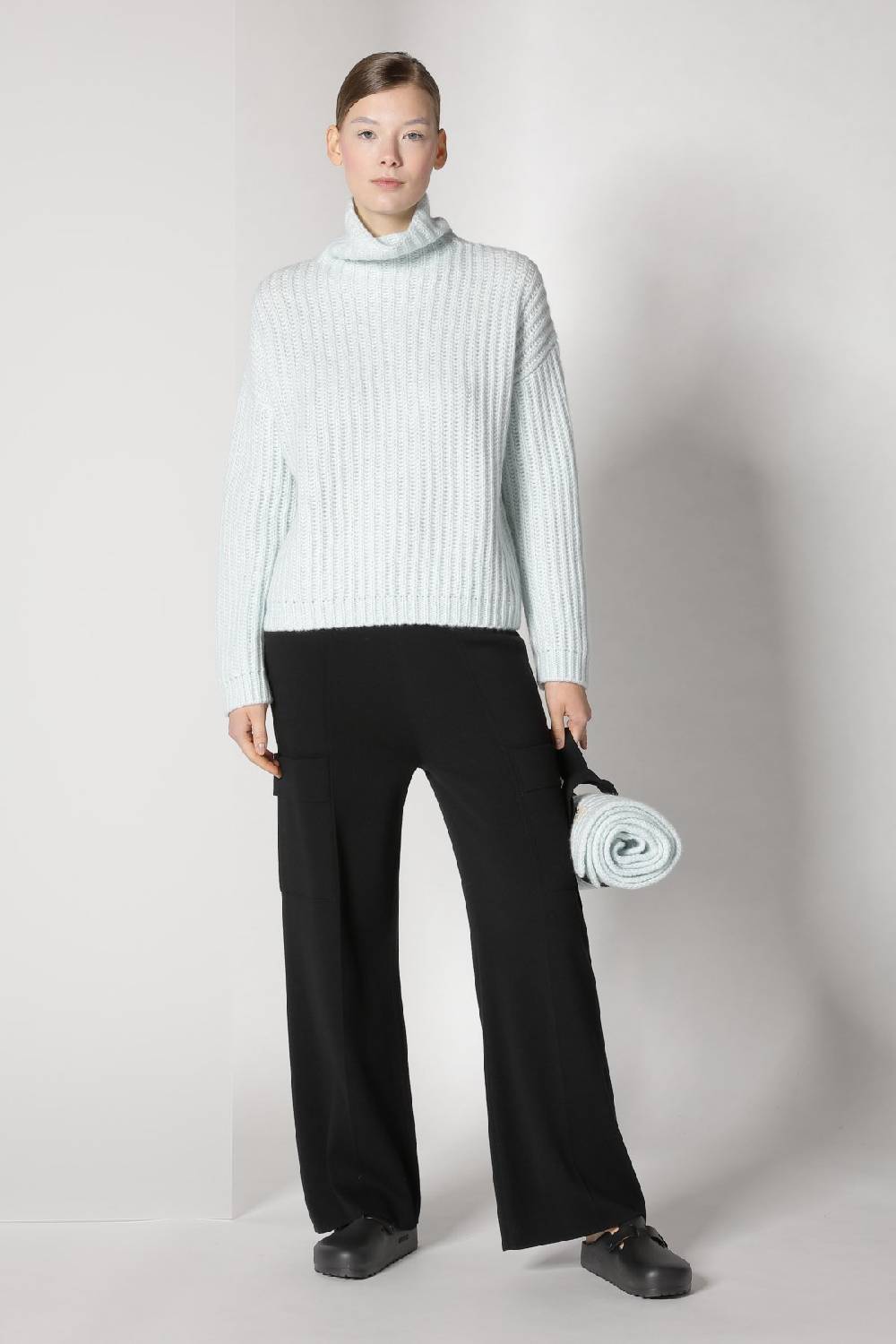 Sminfinity blurry ribbed turtleneck + cargo bellbottom pants Tiefpreis