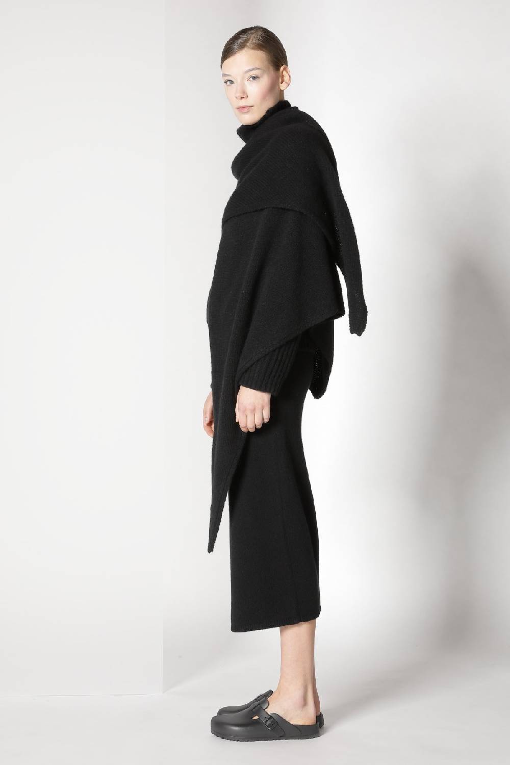 Sminfinity blurry triangle scarf + blurry ribbed turtleneck + blurry tulip skirt Letzter Tag