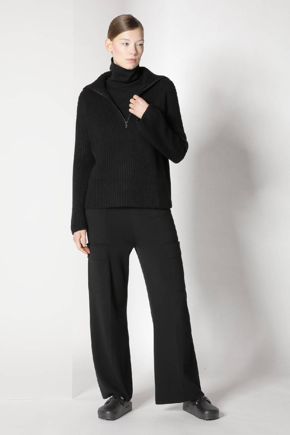 Sminfinity blurry ribbed zip-jumper + fitted turtle top + cargo bellbottom pants Zeitbegrenzte Promotion
