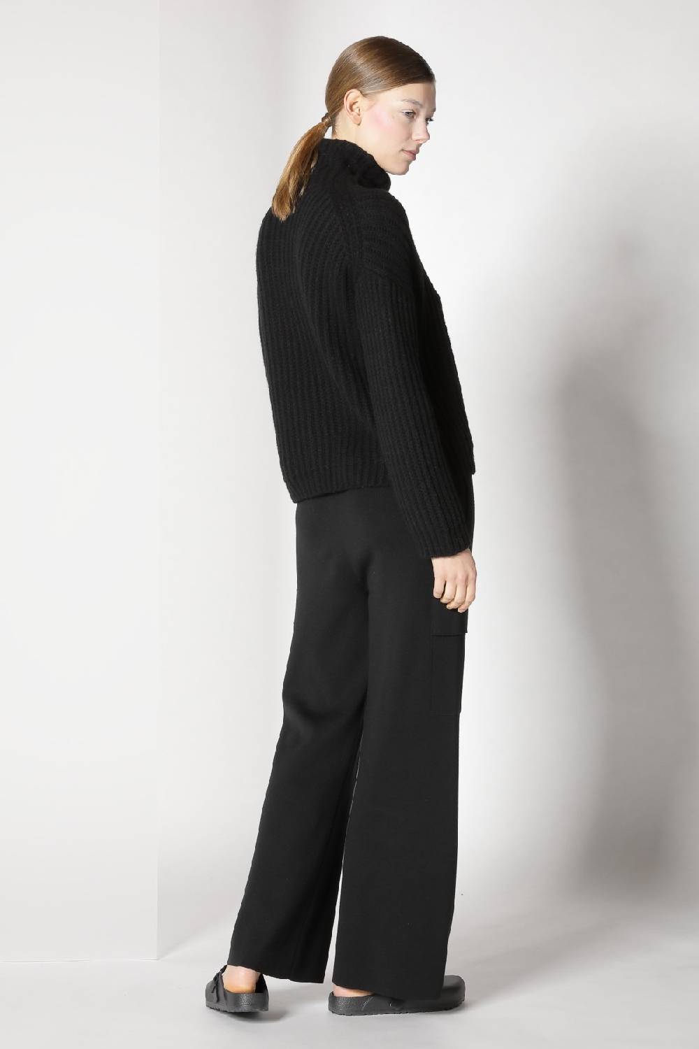 Sminfinity blurry ribbed turtleneck + cargo bellbottom pants Bis zu 50% Rabatt