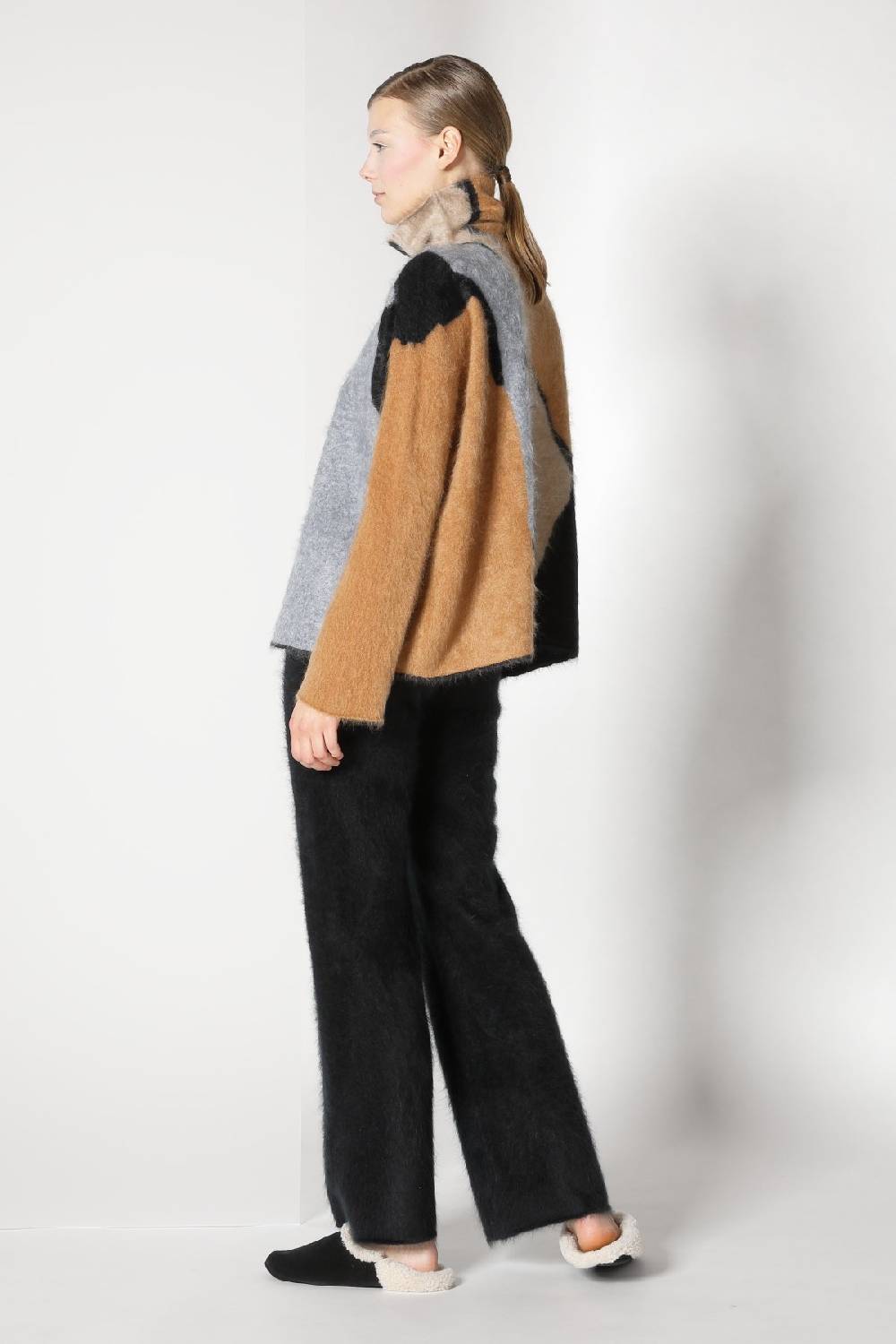Sminfinity furry bark intarsia + furry pants Kostenloser Versand international