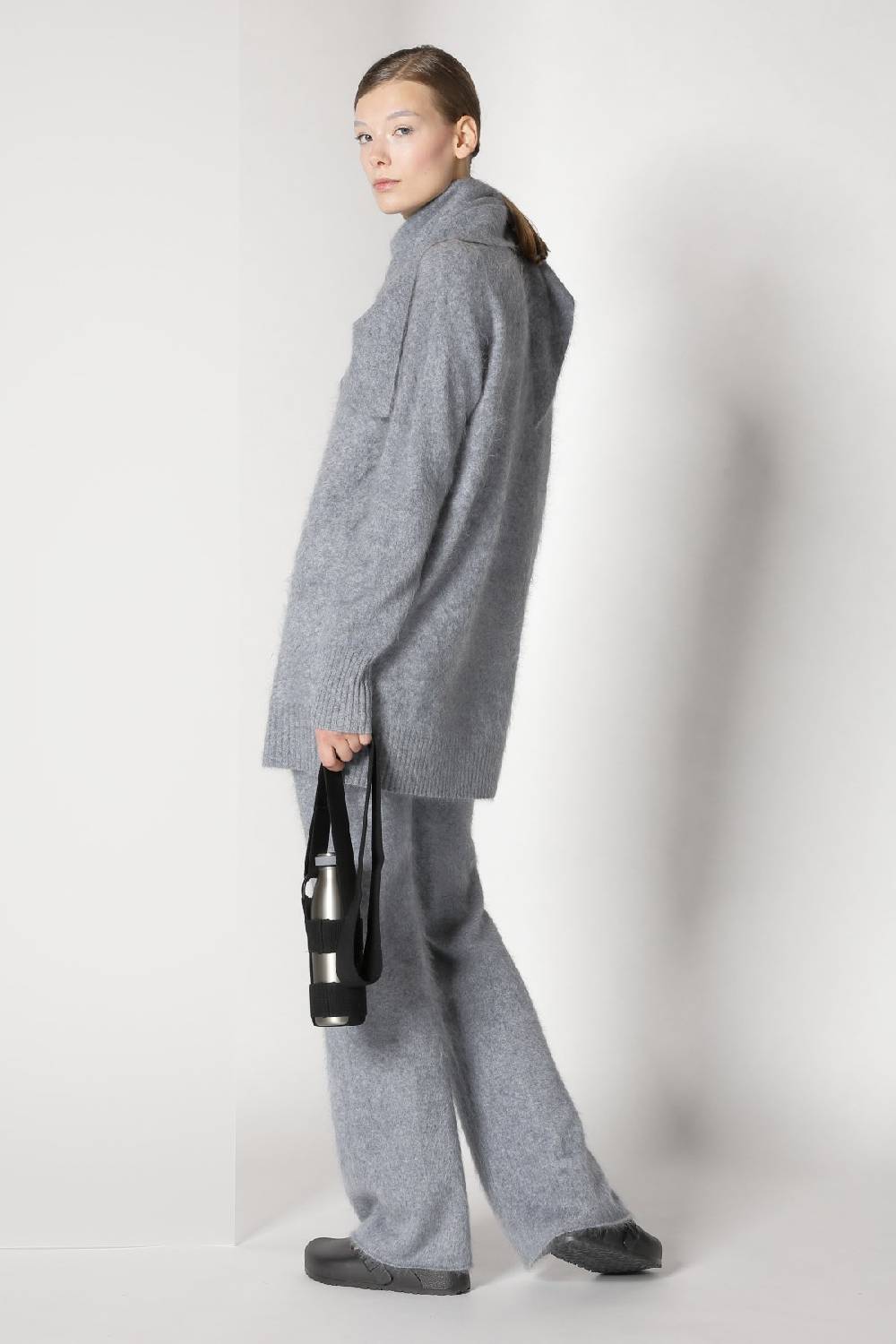 Sminfinity furry boyfriend jumper + furry pants Angebote