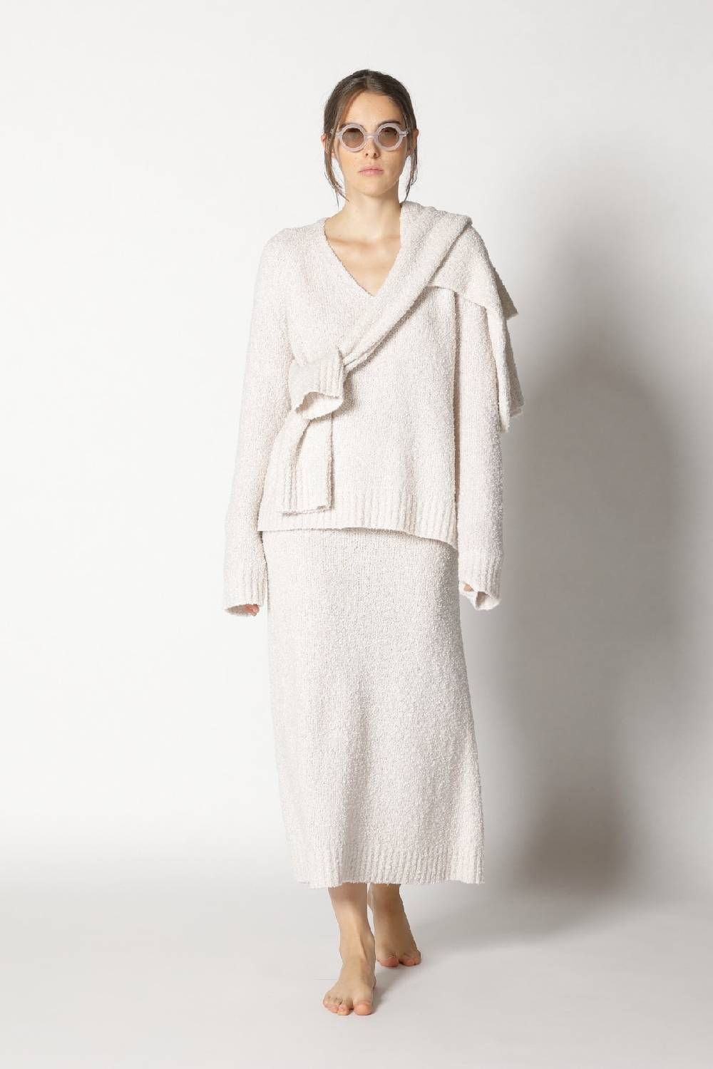Sminfinity bouclé V neck + bouclé turtle + bouclé A skirt Begrenzt auf 3 Tage