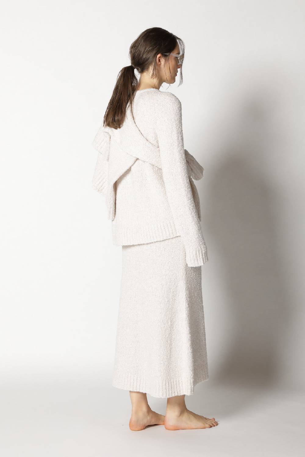 Sminfinity bouclé V neck + bouclé turtle + bouclé A skirt Begrenzt auf 3 Tage