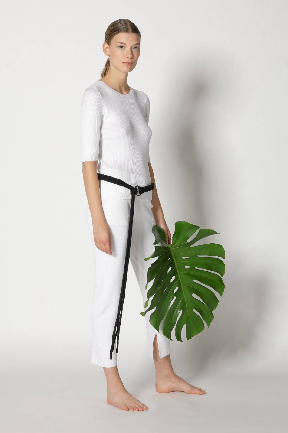 Sminfinity silky rib crew T + silky cropped pants + hang loose ring belt Exklusivangebot