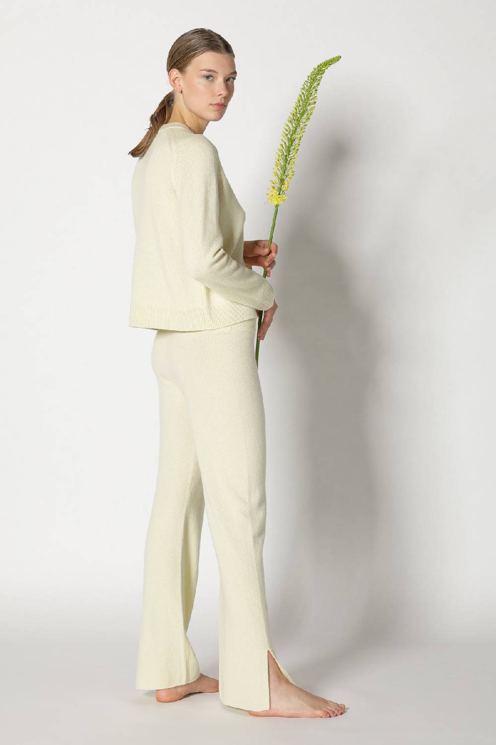 Sminfinity pure 2 ply crew jumper + pure slitted pants Lagerräumung