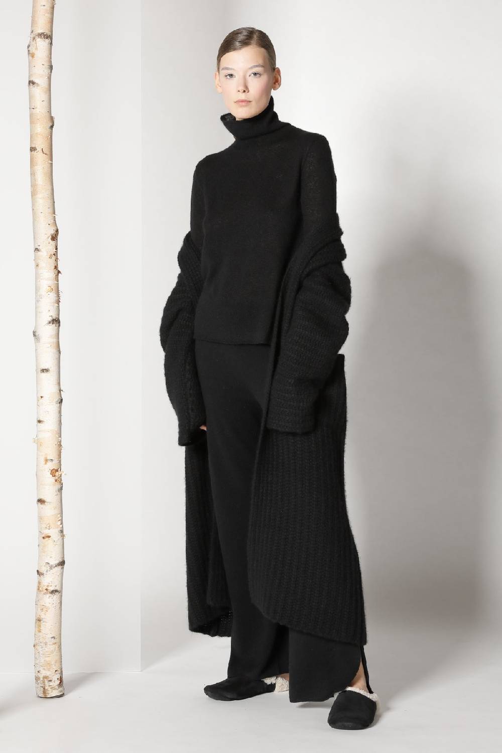 Sminfinity fluffy ribbed maxi coat + fluffy 1 Ply turtleneck + pure slitted pants Meist gekauft