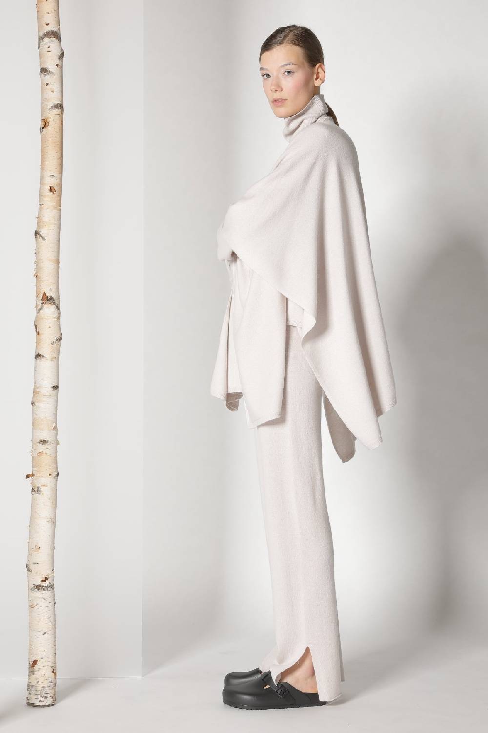 Sminfinity pure cape turtle + pure slitted pants Kostenloser Versand