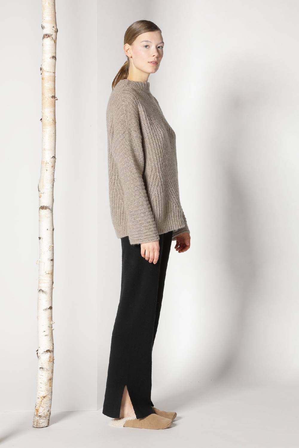 Sminfinity fluffy ribbed cone jumper + pure slitted pants Günstig kaufen