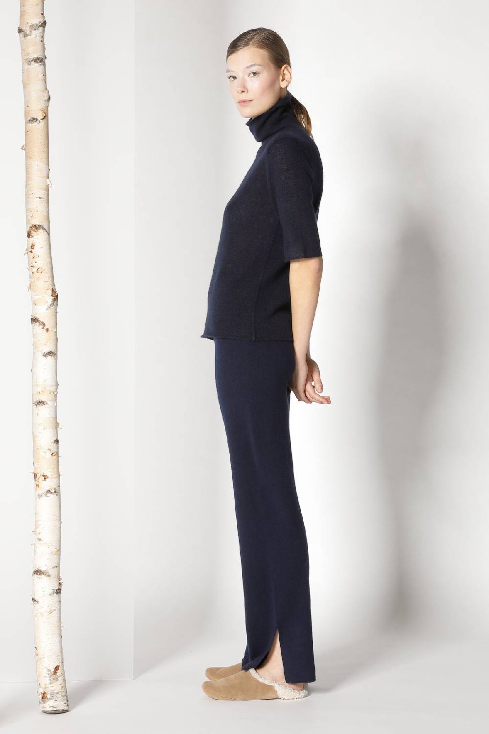 Sminfinity fluffy 1 Ply turtleneck + pure slitted pants Exklusivangebot