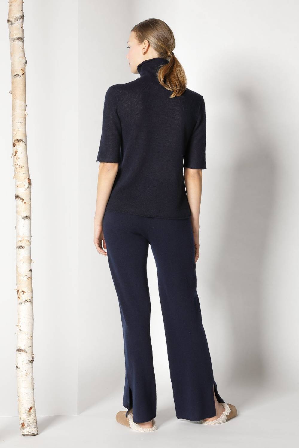 Sminfinity fluffy 1 Ply turtleneck + pure slitted pants Exklusivangebot
