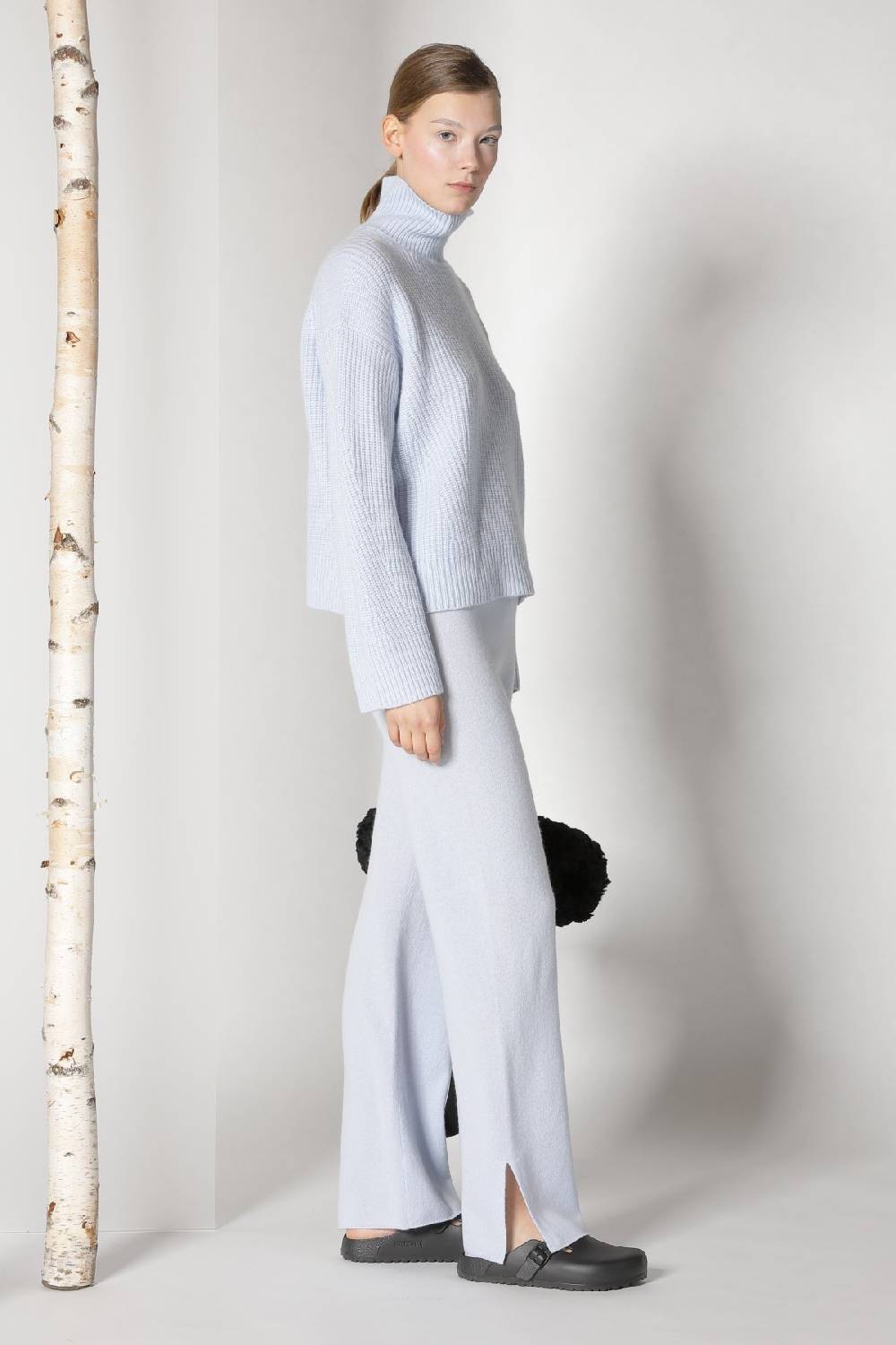Sminfinity pure icon rib turtle + pure slitted pants Osterangebot